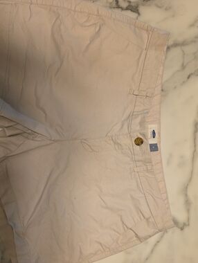 Old Navy Light Khaki Women's Shorts